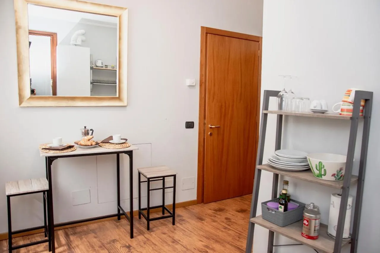 Modern Apartment up to 2 in Biennale Giardini By Bricola Apartments Venezia 0*,