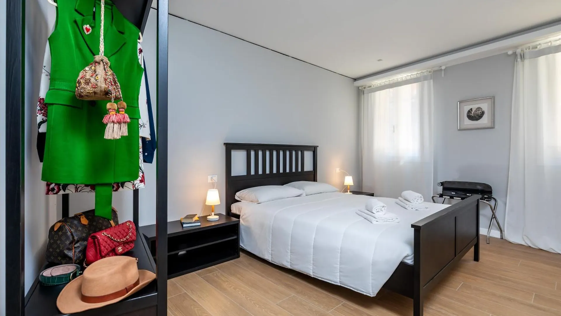 Modern Apartment up to 2 in Biennale Giardini By Bricola Apartments Venezia Italia