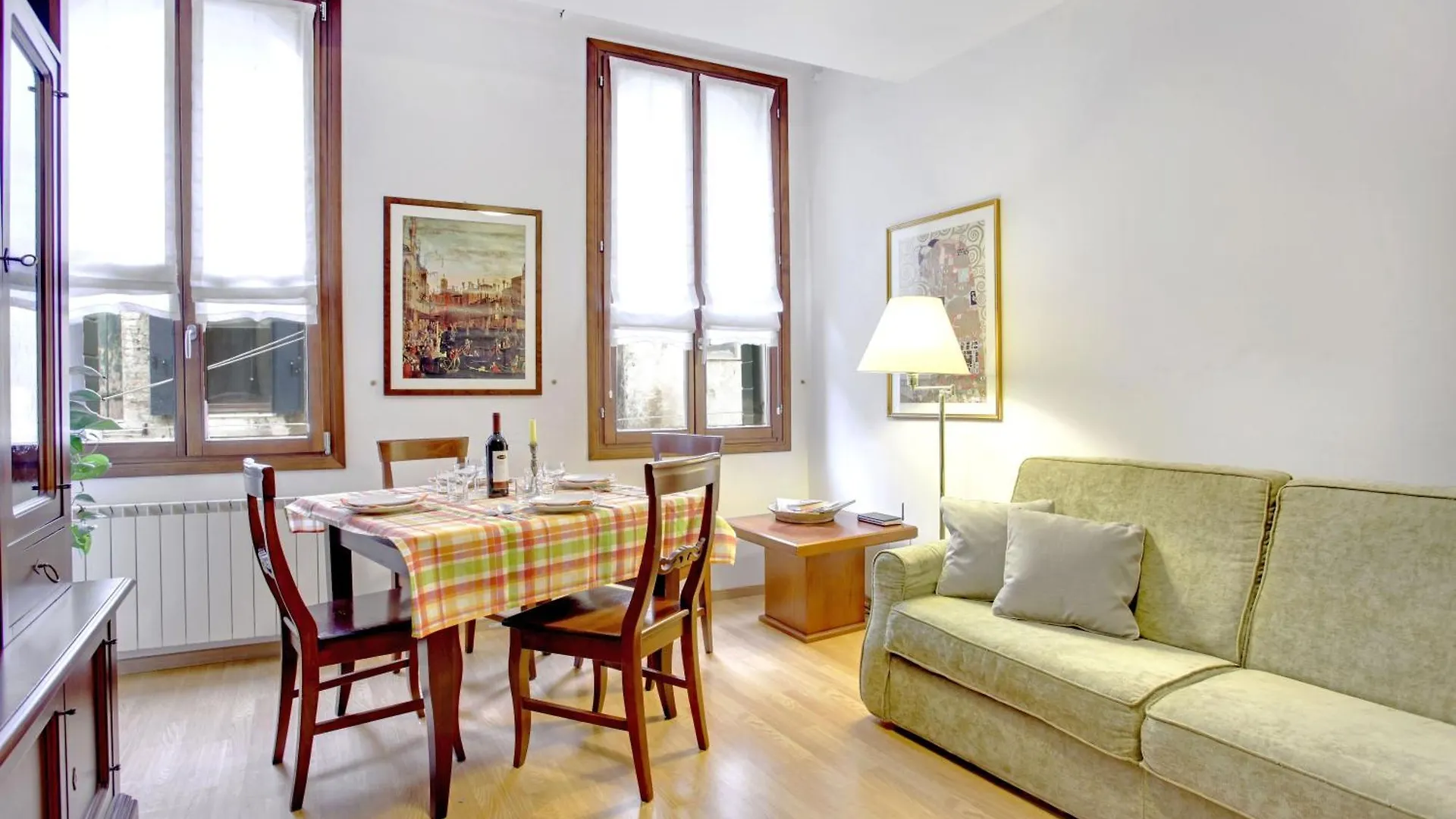 Modern Apartment up to 2 in Biennale Giardini By Bricola Apartments Venezia 0*,