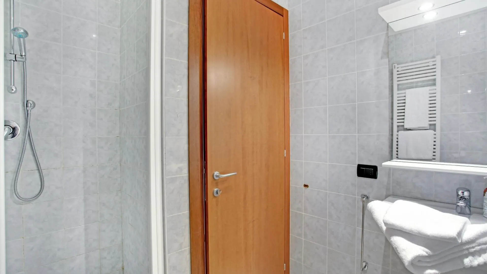 Modern Apartment up to 2 in Biennale Giardini By Bricola Apartments Venezia 0*,